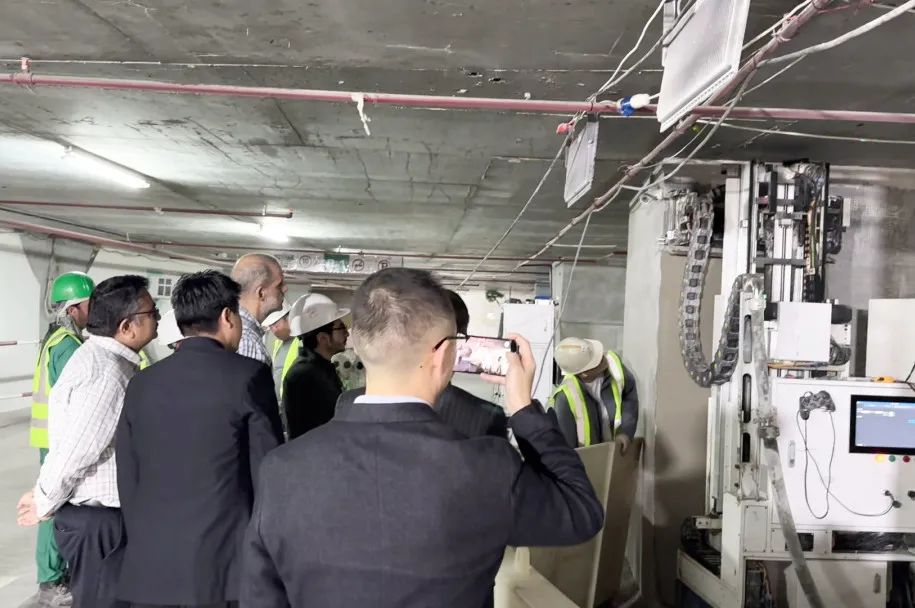 中東首秀成功，蔚建抹灰機器人順利完成阿聯酋首批客戶驗收(圖4)