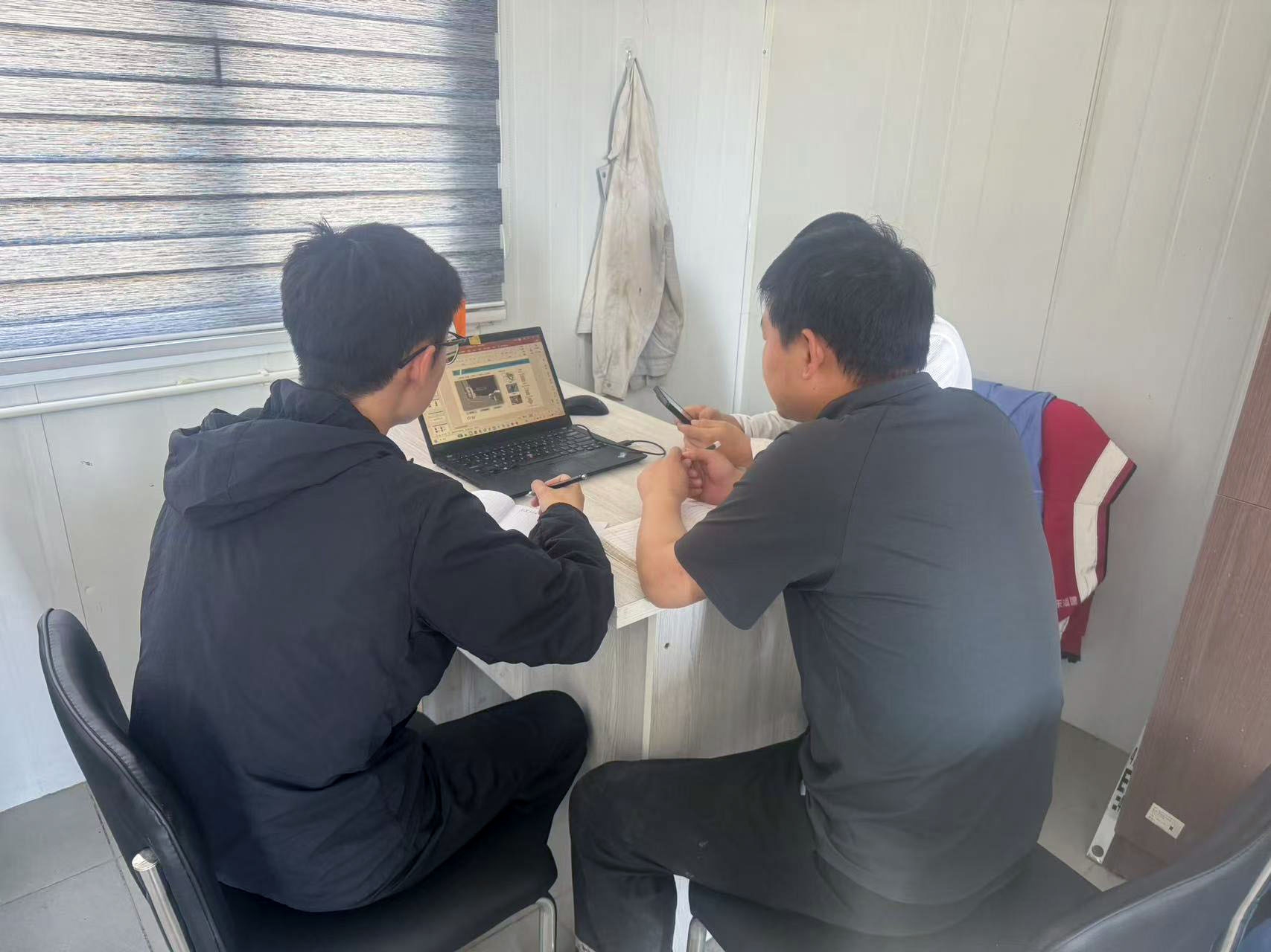 Weijian plastering robot landed in Uzbekistan, full chain delivery allows customers to "use it well"!(圖5)
